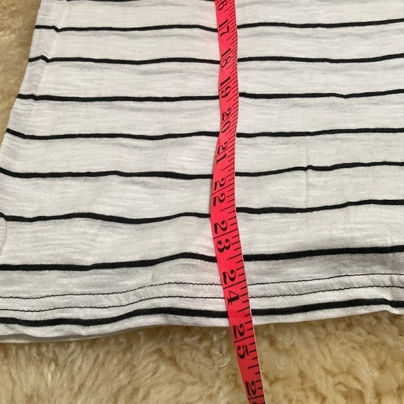 LRL sleeveless top size L - Picture 9 of 9